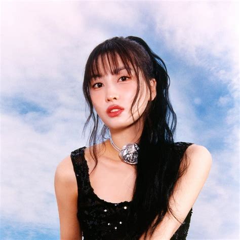 momo hirai|MOMO (TWICE) Lyrics, Songs, and Albums .